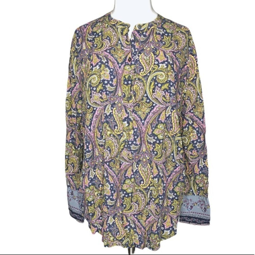 Loft size medium Petite Boho paisley partial button down top